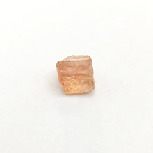 Load image into Gallery viewer, R680 Imperial Topaz facet rough 3.15cts
