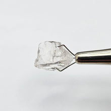Load image into Gallery viewer, R691 Morganite facet rough 7.45cts
