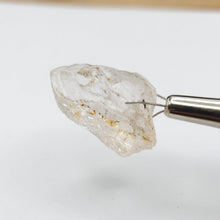 Load image into Gallery viewer, R693 Morganite facet rough 20.35cts
