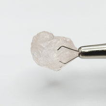 Load image into Gallery viewer, R695 Morganite facet rough 13.1cts
