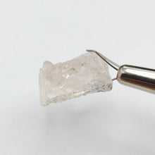 Load image into Gallery viewer, R700 Morganite facet rough 13.15cts
