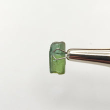 Load image into Gallery viewer, R712 Tourmaline facet rough 3.15cts

