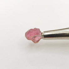 Load image into Gallery viewer, R715 Tourmaline facet rough 2.1cts
