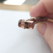 Load image into Gallery viewer, R716 Tourmaline facet rough 5.5cts
