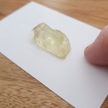 Load and play video in Gallery viewer, R171 Citrine facet rough 27.0cts
