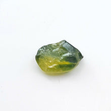 Load image into Gallery viewer, R63 Australian Sapphire facet rough 1.8cts
