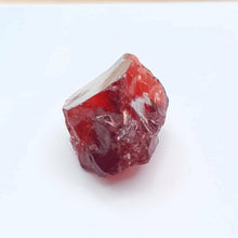 Load image into Gallery viewer, R143 Rhodolite Garnet facet rough 10.95cts
