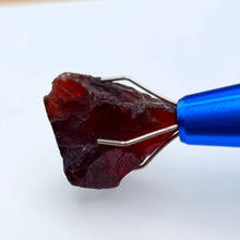 Load image into Gallery viewer, R150 Rhodolite Garnet facet rough 12.5cts
