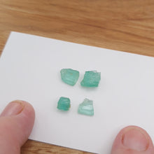 Load and play video in Gallery viewer, R128 Emerald facet rough parcel 9.35cts
