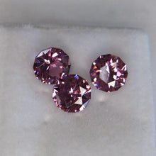 Load image into Gallery viewer, #145 3 Mauve-Pink Spinel round brilliants, 6mm calibrated, 0.8cts each
