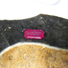 Load image into Gallery viewer, #152 Ruby emerald cut 1.3cts
