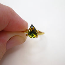 Load image into Gallery viewer, #187 Yellow Australian Sapphire Tear 1.35cts
